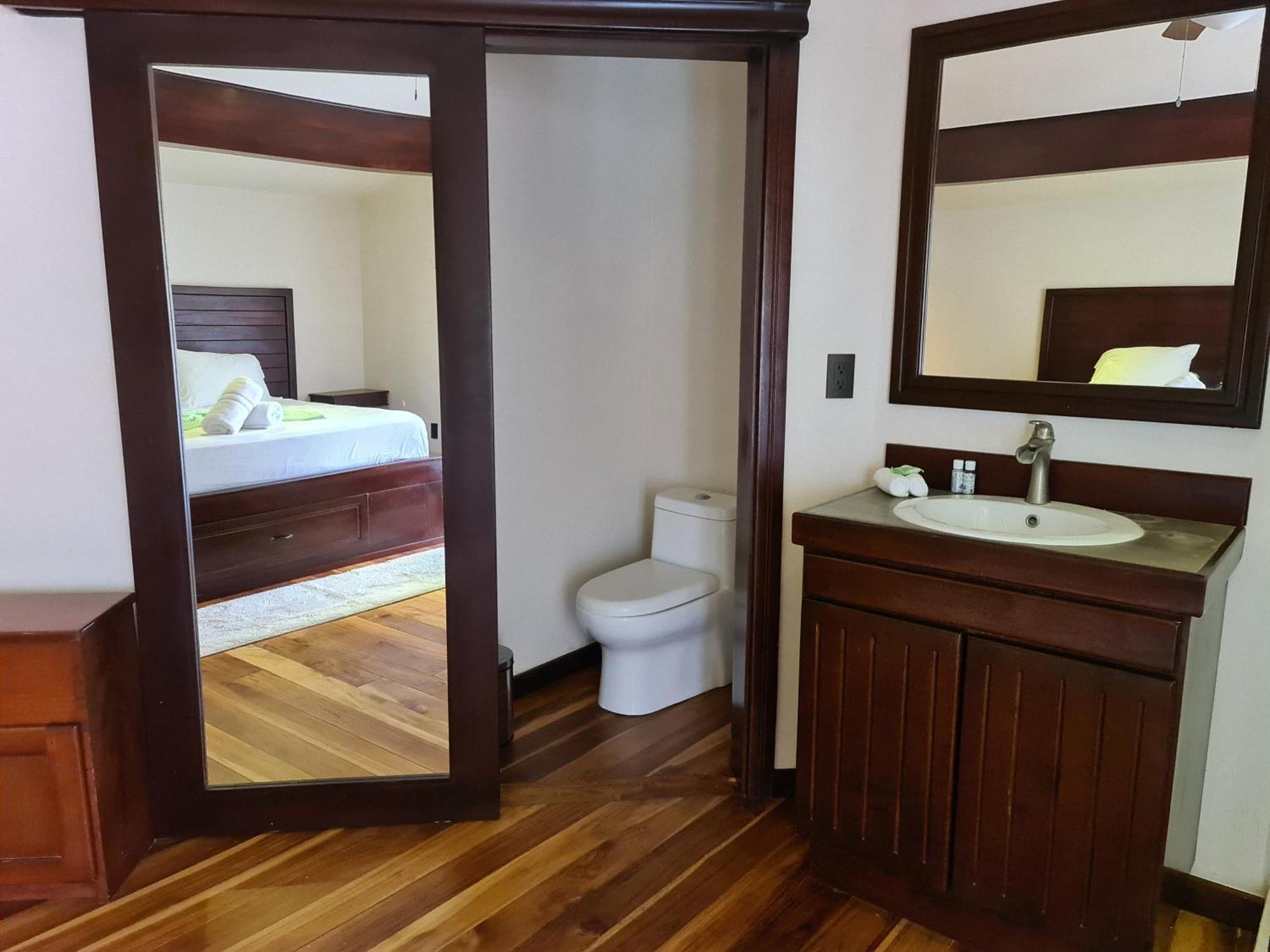 Hona Beach Hotel Dominical Zimmer foto